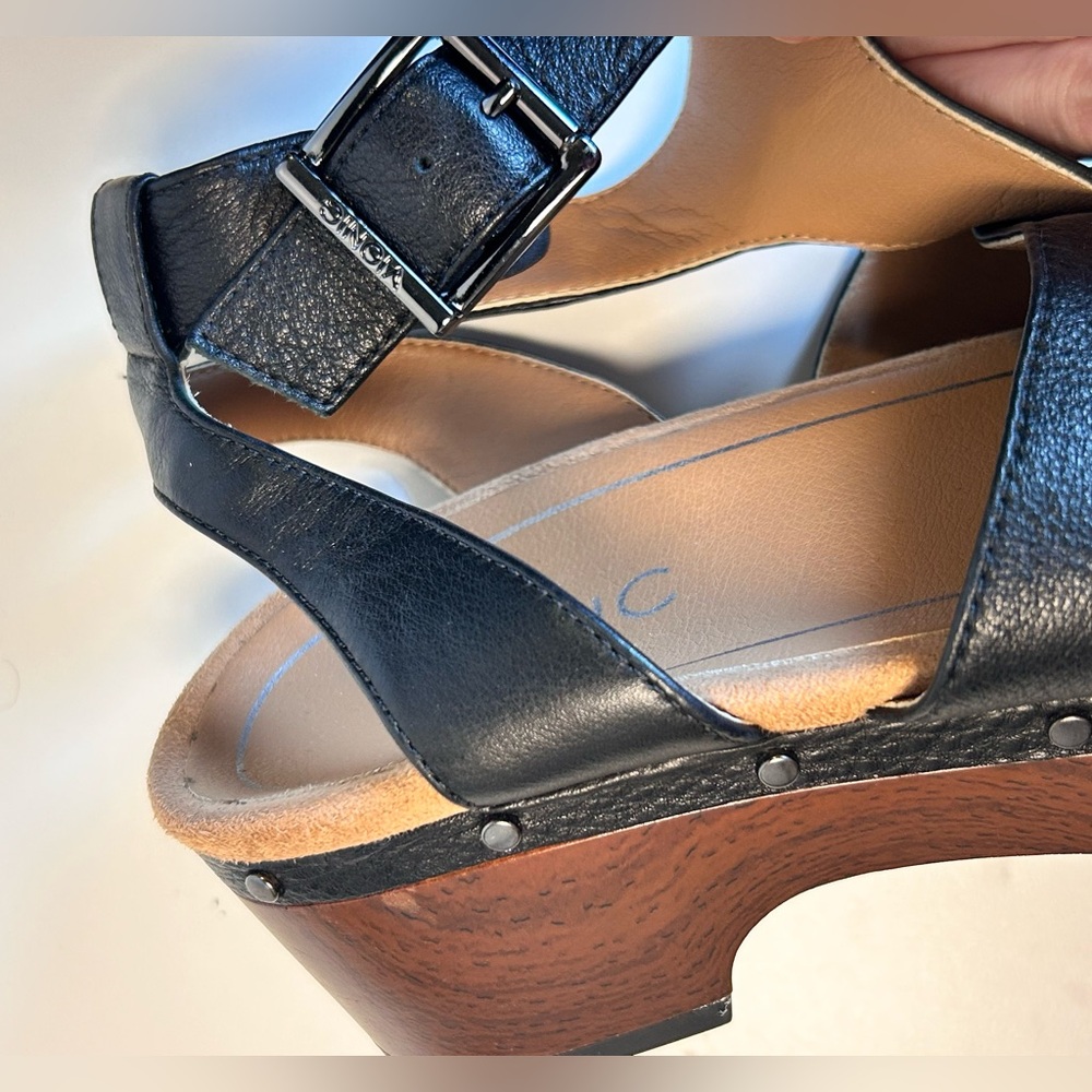 Vionic Faye Clog Size 7 Leather T-Strap Comfort Arch Support EUC - Picture 6 of 9
